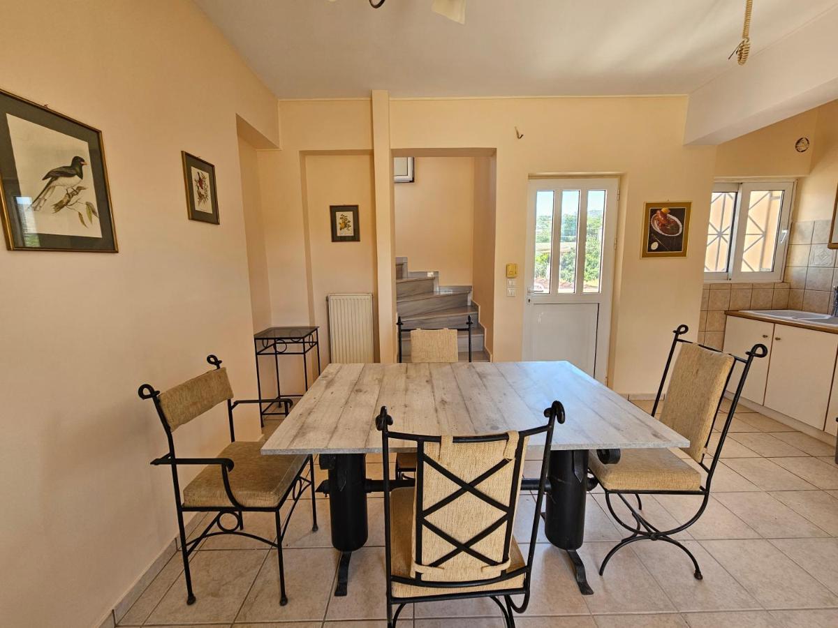 Villa Clotho Pórto Ráfti Екстериор снимка